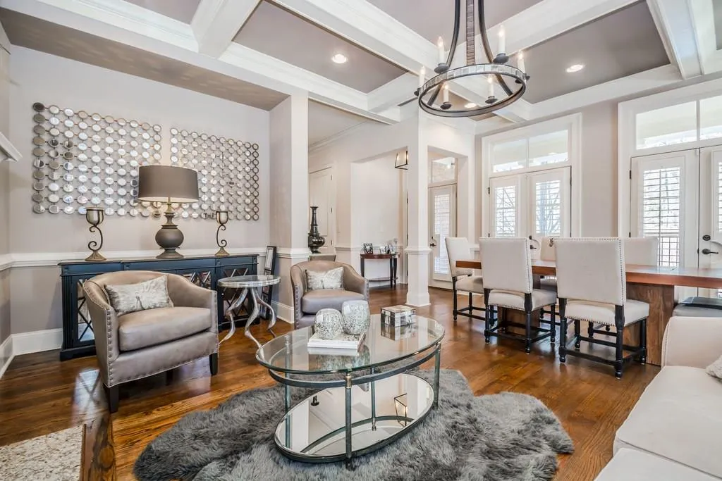 718 Creekgarden Court Unit 19, Sandy Springs, Georgia 30339, 4 Bedrooms Bedrooms, ,4 BathroomsBathrooms,Residential,Sold,718 Creekgarden Court Unit 19,5953249