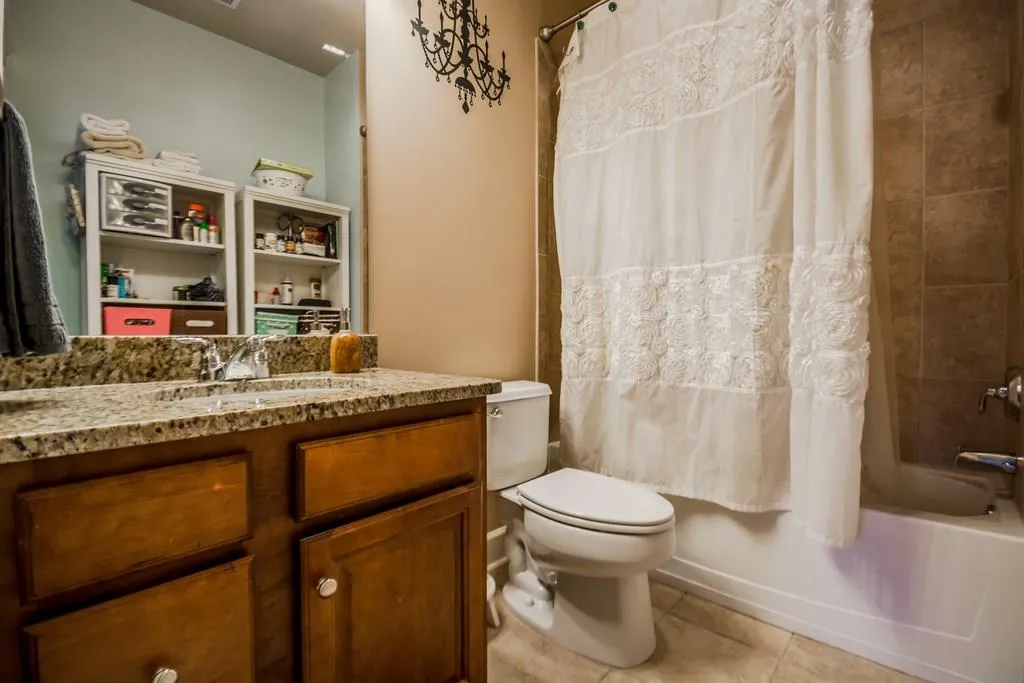 718 Creekgarden Court Unit 19, Sandy Springs, Georgia 30339, 4 Bedrooms Bedrooms, ,4 BathroomsBathrooms,Residential,Sold,718 Creekgarden Court Unit 19,5953249