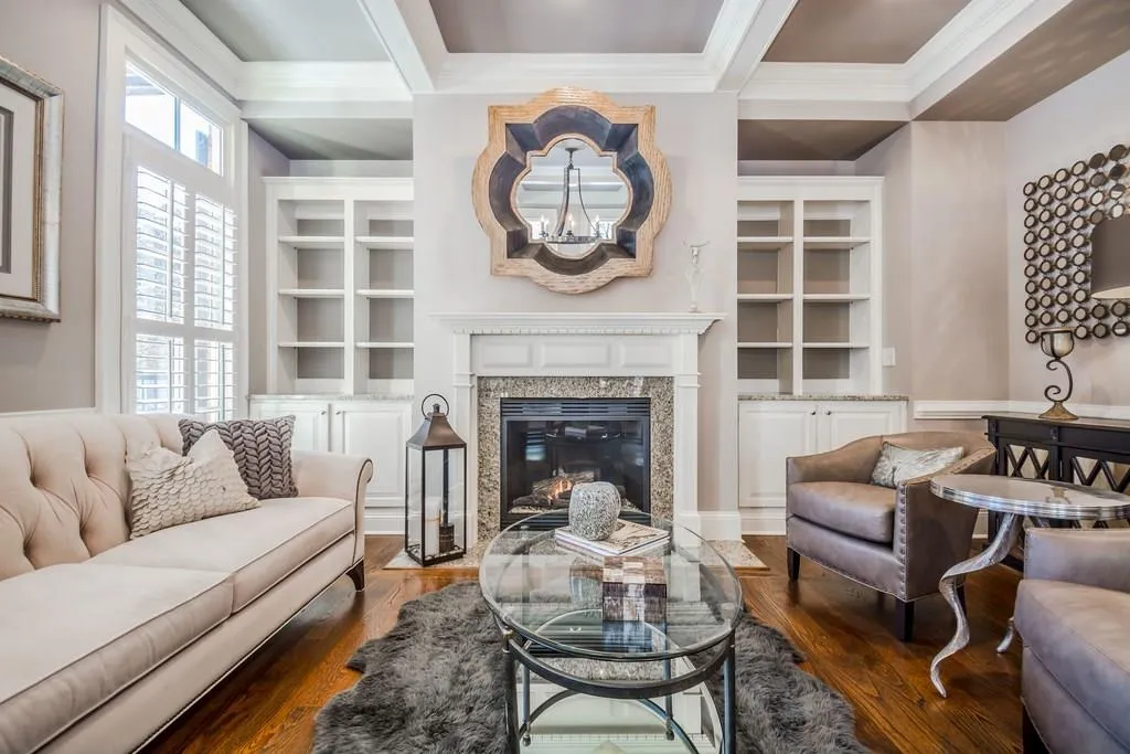 718 Creekgarden Court Unit 19, Sandy Springs, Georgia 30339, 4 Bedrooms Bedrooms, ,4 BathroomsBathrooms,Residential,Sold,718 Creekgarden Court Unit 19,5953249