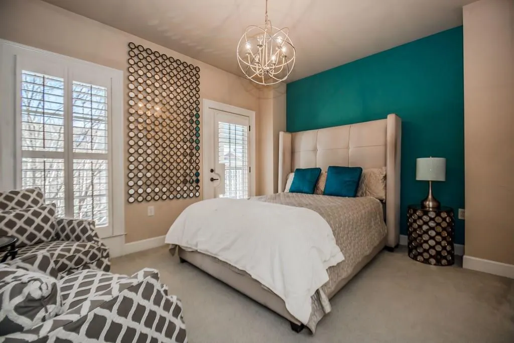 718 Creekgarden Court Unit 19, Sandy Springs, Georgia 30339, 4 Bedrooms Bedrooms, ,4 BathroomsBathrooms,Residential,Sold,718 Creekgarden Court Unit 19,5953249