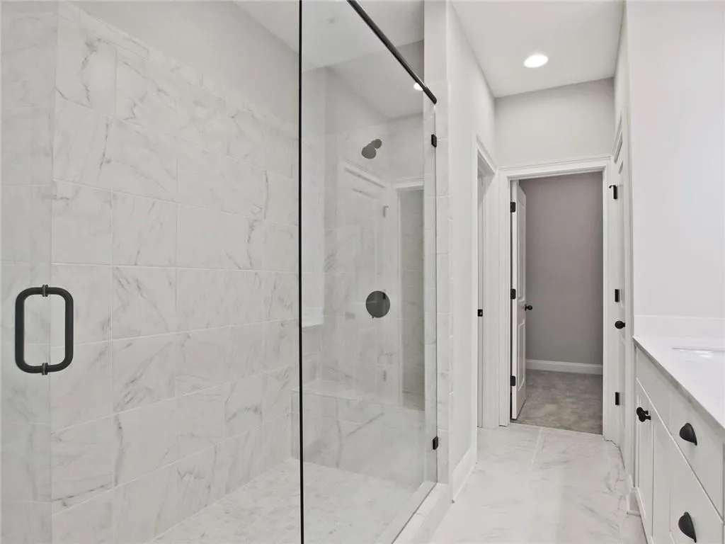 6678 Sterling Drive, Sandy Springs, Georgia 30328, 2 Bedrooms Bedrooms, ,3 BathroomsBathrooms,Residential,Sold,6678 Sterling Drive,6898144