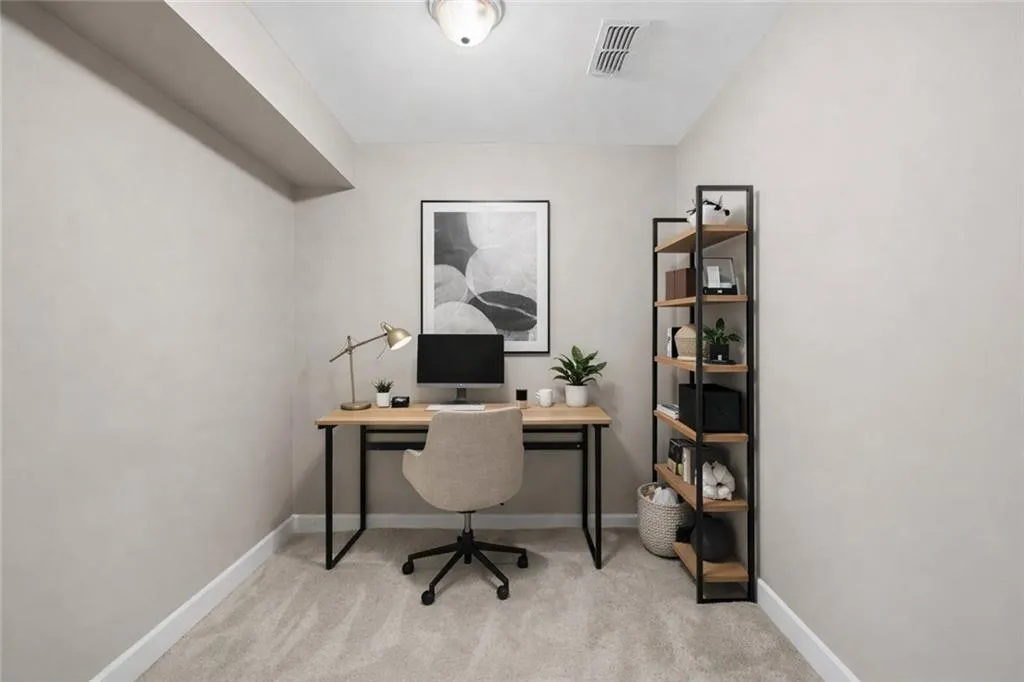 This area has been virtually staged.