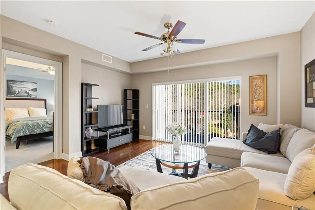 200 River Vista Drive Unit 505, Atlanta, Georgia 30339, 1 Bedroom Bedrooms, ,1 BathroomBathrooms,Residential,Sold,200 River Vista Drive Unit 505,7705492