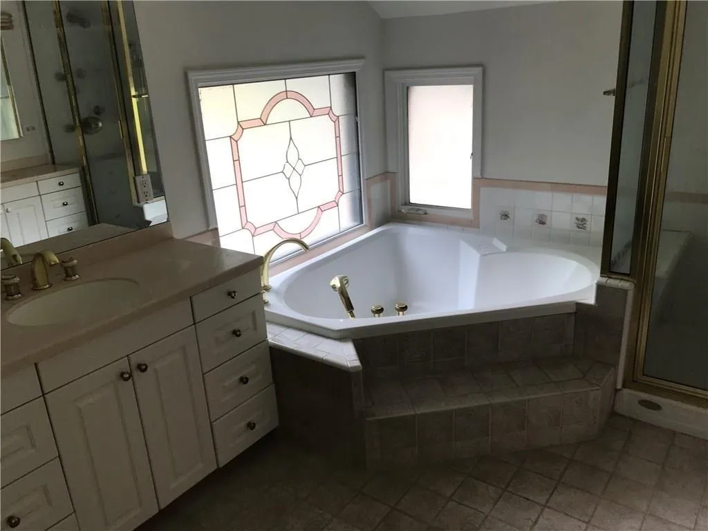 3070 River North Parkway, Atlanta, Georgia 30328, 4 Bedrooms Bedrooms, ,2 BathroomsBathrooms,Residential,Sold,3070 River North Parkway,6015213 3070 River North Parkway, Atlanta, Georgia 30328, 4 Bedrooms Bedrooms, ,2 BathroomsBathrooms,Residential,Sold,3070 River North Parkway,6015213