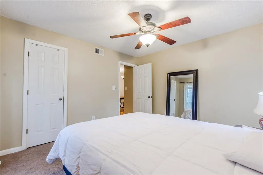 309 Granville Court, Sandy Springs, Georgia 30328, 1 Bedroom Bedrooms, ,1 BathroomBathrooms,Residential,Sold,309 Granville Court,6048156