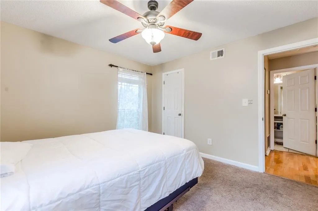 309 Granville Court, Sandy Springs, Georgia 30328, 1 Bedroom Bedrooms, ,1 BathroomBathrooms,Residential,Sold,309 Granville Court,6048156