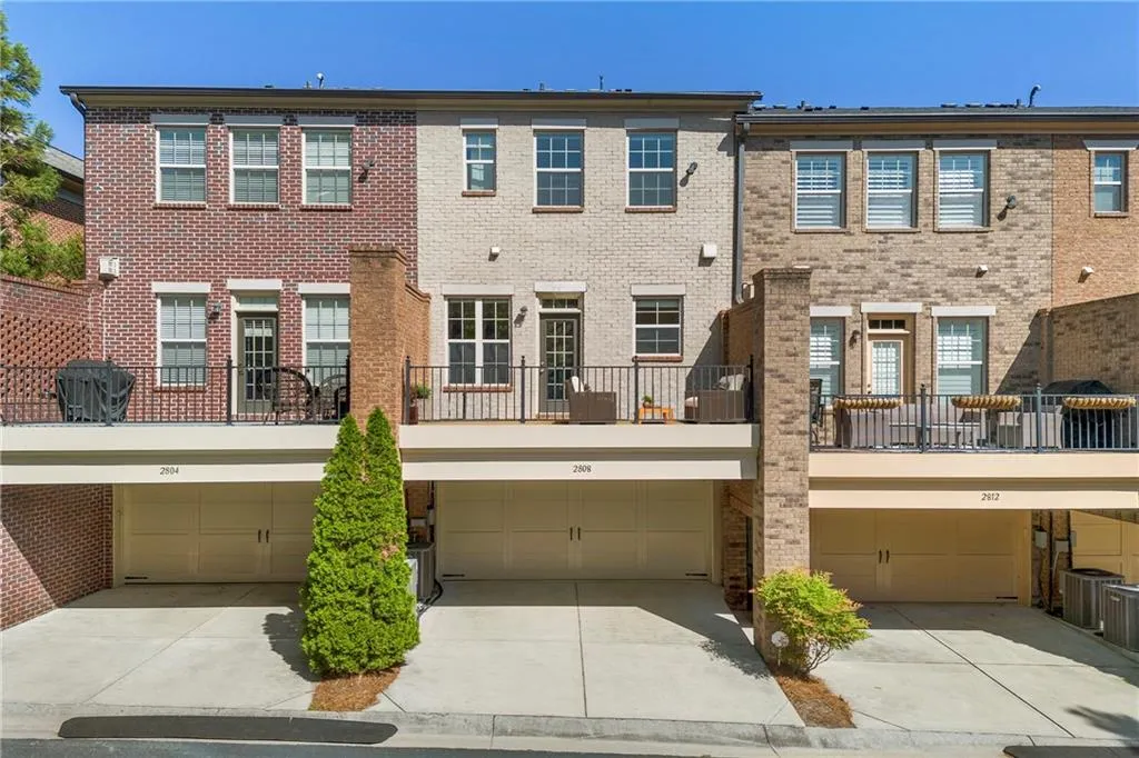 2808 Broughton Lane Se, Atlanta, Georgia 30339, 3 Bedrooms Bedrooms, ,3 BathroomsBathrooms,Residential,For Sale,2808 Broughton Lane Se,7589177