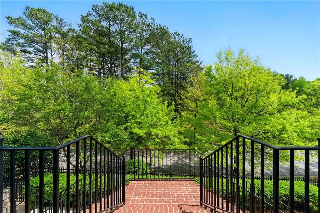 2808 Broughton Lane Se, Atlanta, Georgia 30339, 3 Bedrooms Bedrooms, ,3 BathroomsBathrooms,Residential,For Sale,2808 Broughton Lane Se,7589177