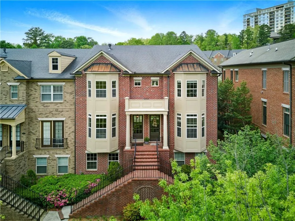 2808 Broughton Lane Se, Atlanta, Georgia 30339, 3 Bedrooms Bedrooms, ,3 BathroomsBathrooms,Residential,For Sale,2808 Broughton Lane Se,7589177