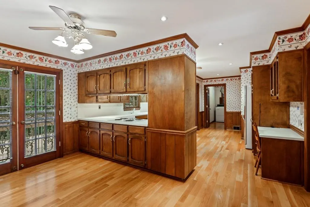 7510 Chaparral Drive, Sandy Springs, Georgia 30350, 5 Bedrooms Bedrooms, ,4 BathroomsBathrooms,Residential,Sold,7510 Chaparral Drive,6592027
