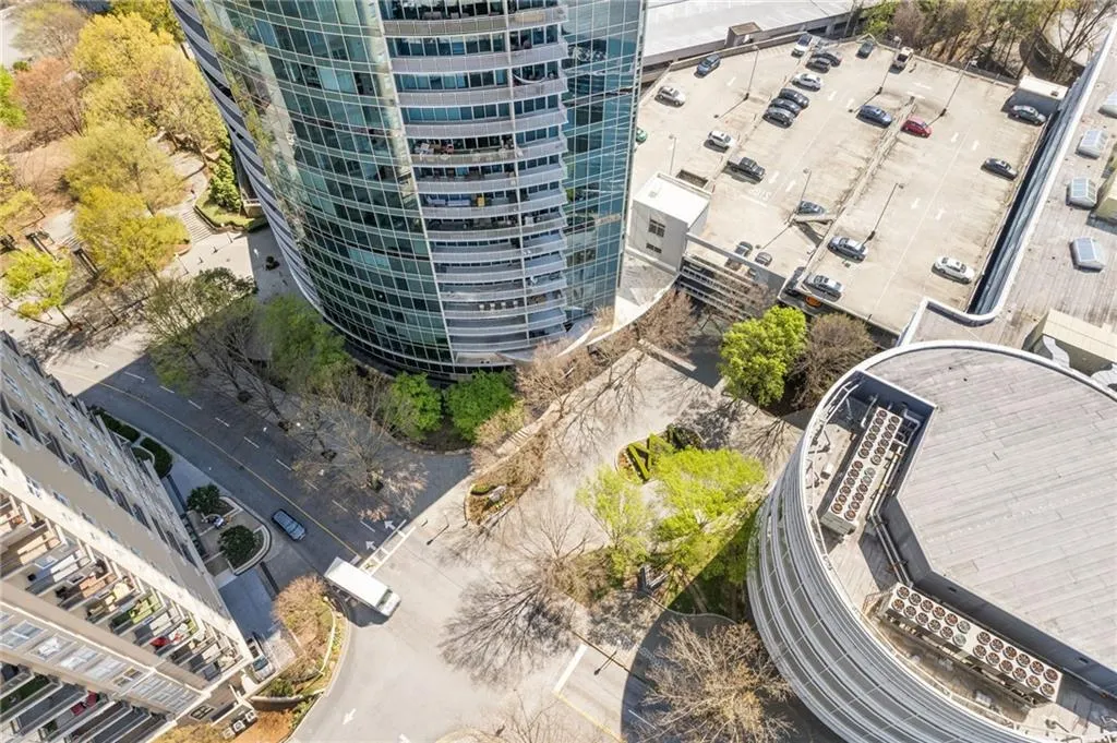 Aerial view of apartment complex / building