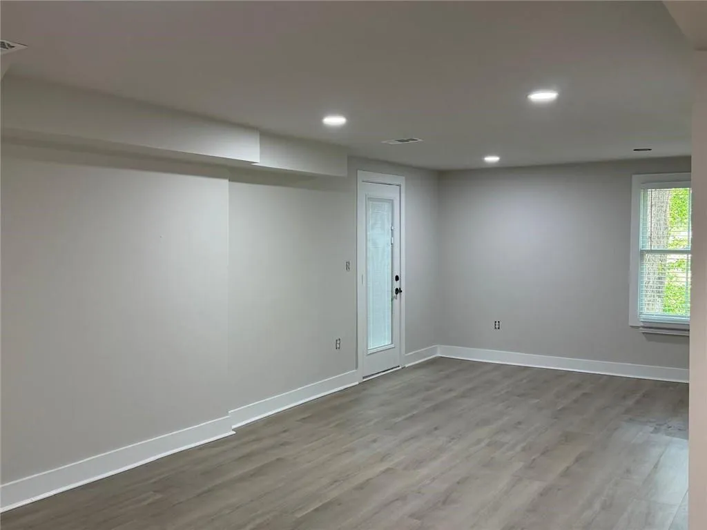 85 Bonnie Lane, Sandy Springs, Georgia 30328, 3 Bedrooms Bedrooms, ,3 BathroomsBathrooms,Residential,For Sale,85 Bonnie Lane,7713812