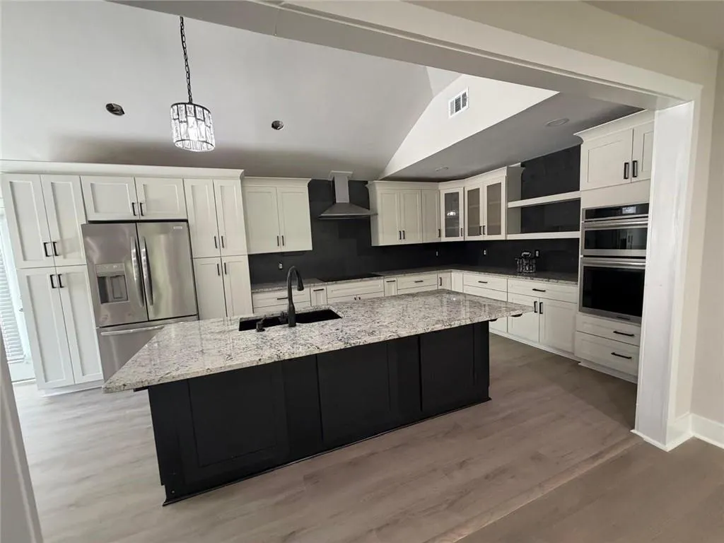 85 Bonnie Lane, Sandy Springs, Georgia 30328, 3 Bedrooms Bedrooms, ,3 BathroomsBathrooms,Residential,For Sale,85 Bonnie Lane,7713812