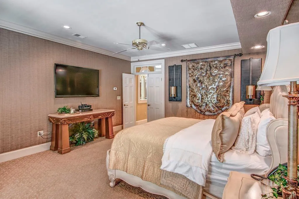 105 Parc Du Chateau, Atlanta, Georgia 30327, 6 Bedrooms Bedrooms, ,8 BathroomsBathrooms,Residential,Sold,105 Parc Du Chateau,5971120
