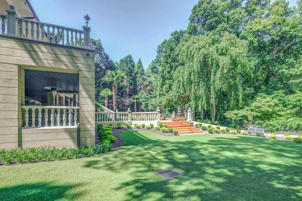 105 Parc Du Chateau, Atlanta, Georgia 30327, 6 Bedrooms Bedrooms, ,8 BathroomsBathrooms,Residential,Sold,105 Parc Du Chateau,5971120