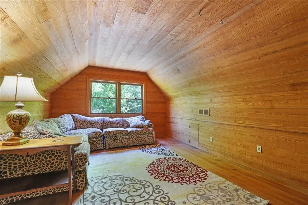 1630 Brandon Hall Drive, Sandy Springs, Georgia 30350, 4 Bedrooms Bedrooms, ,4 BathroomsBathrooms,Residential,Sold,1630 Brandon Hall Drive,6888039