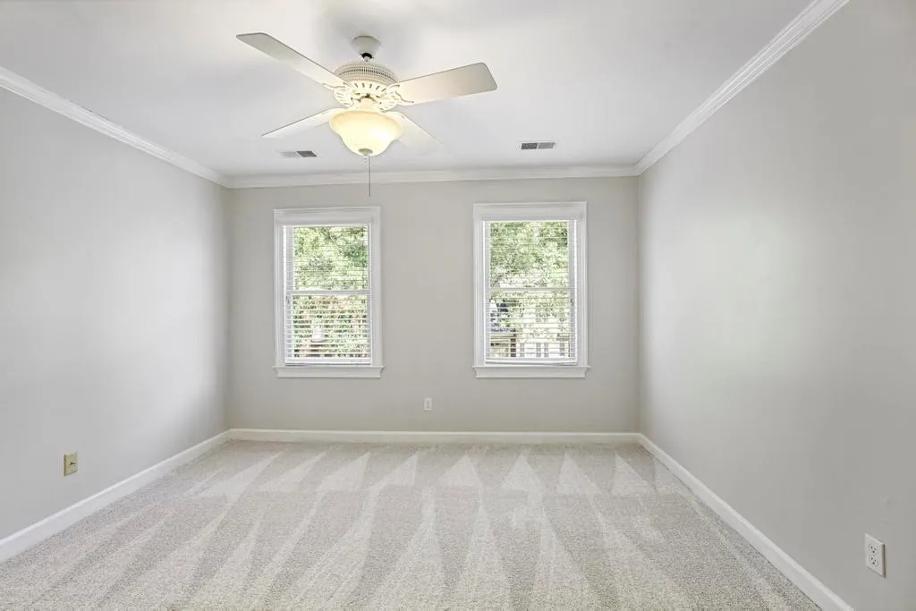 7155 Roswell Road Unit 5, Sandy Springs, Georgia 30328, 3 Bedrooms Bedrooms, ,2 BathroomsBathrooms,Residential,Sold,7155 Roswell Road Unit 5,7243730