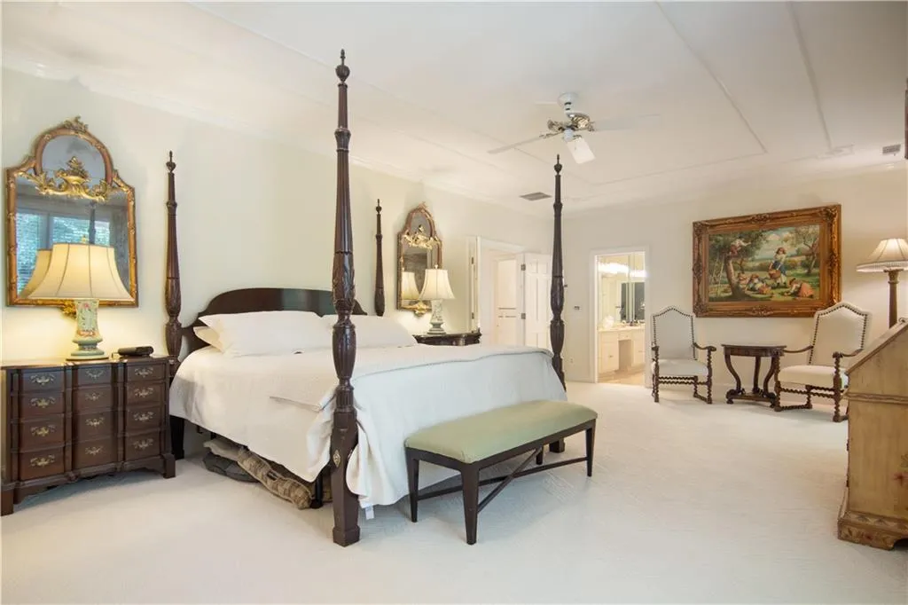 1530 Northwold Drive, Sandy Springs, Georgia 30350, 5 Bedrooms Bedrooms, ,4 BathroomsBathrooms,Residential,Sold,1530 Northwold Drive,6771169