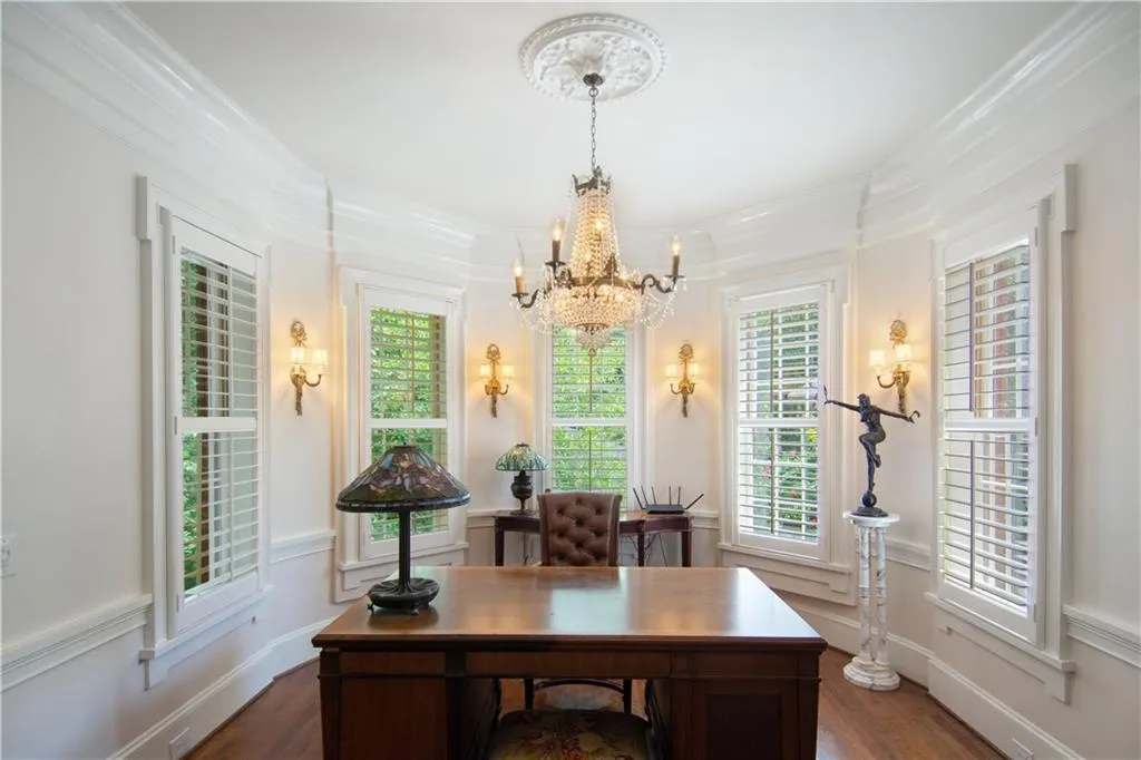1530 Northwold Drive, Sandy Springs, Georgia 30350, 5 Bedrooms Bedrooms, ,4 BathroomsBathrooms,Residential,Sold,1530 Northwold Drive,6771169