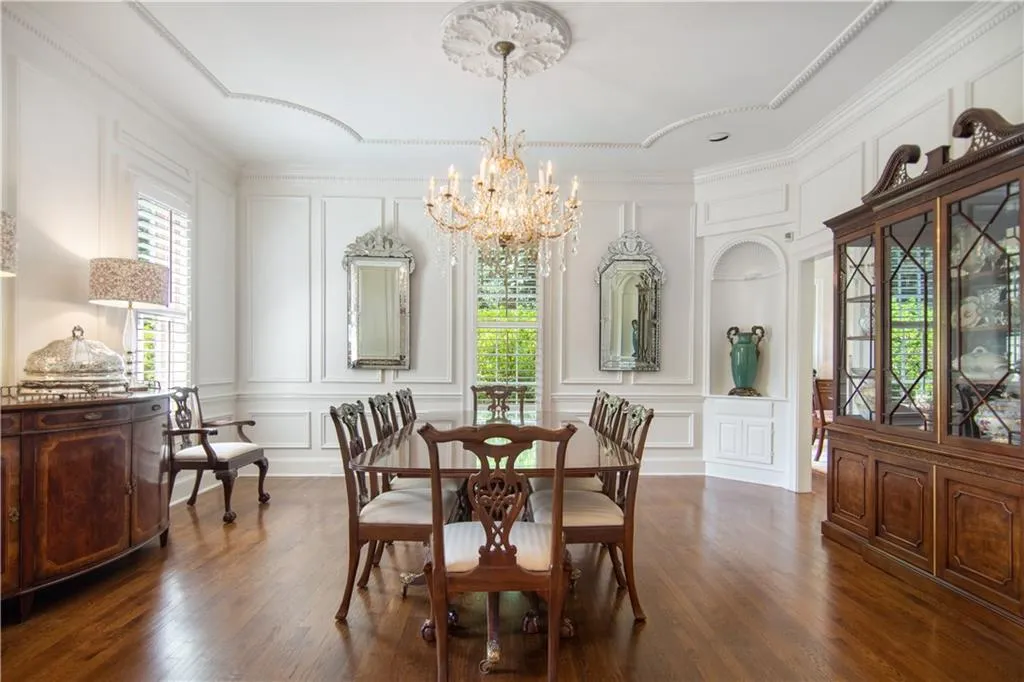 1530 Northwold Drive, Sandy Springs, Georgia 30350, 5 Bedrooms Bedrooms, ,4 BathroomsBathrooms,Residential,Sold,1530 Northwold Drive,6771169