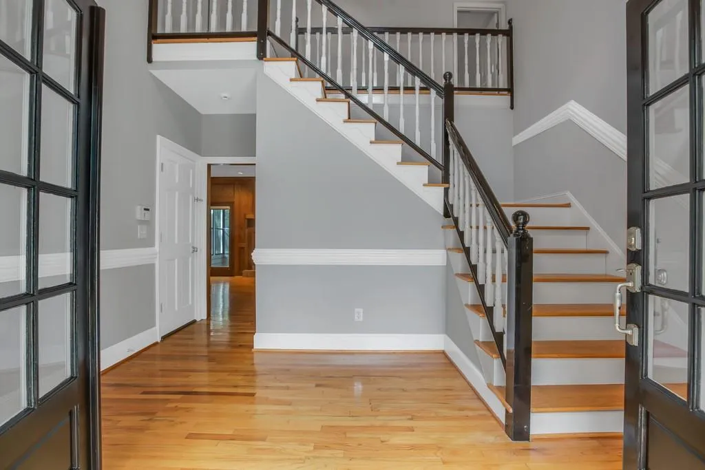 890 Waddington Court, Sandy Springs, Georgia 30350, 4 Bedrooms Bedrooms, ,3 BathroomsBathrooms,Residential,Sold,890 Waddington Court,6629837