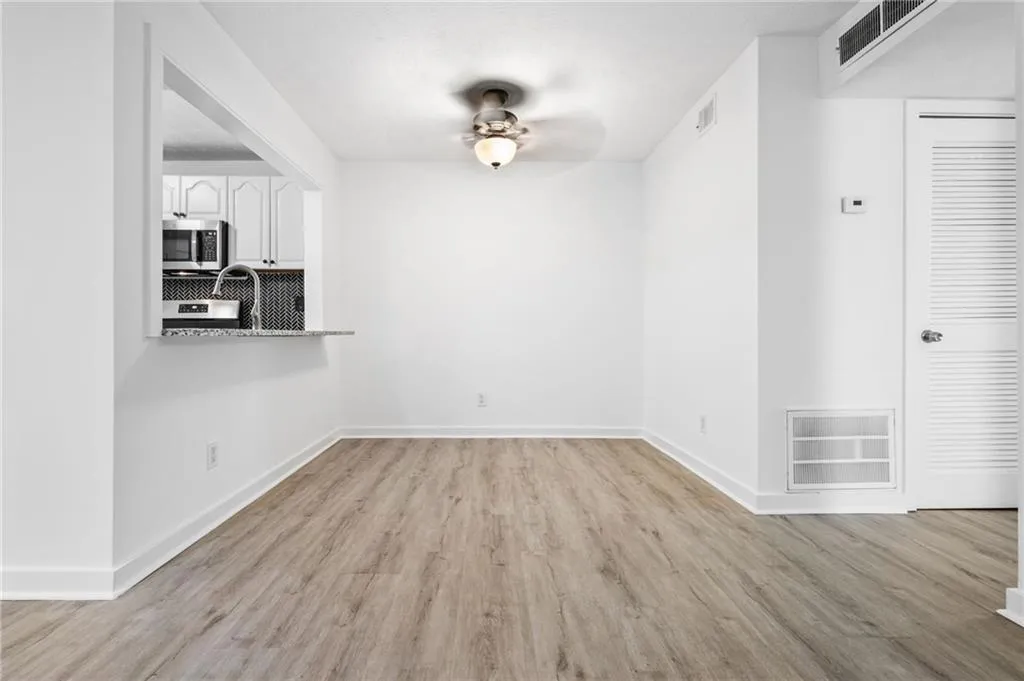 102 River Run Drive, Atlanta, Georgia 30350, 1 Bedroom Bedrooms, ,1 BathroomBathrooms,Residential,For Sale,102 River Run Drive,7676224