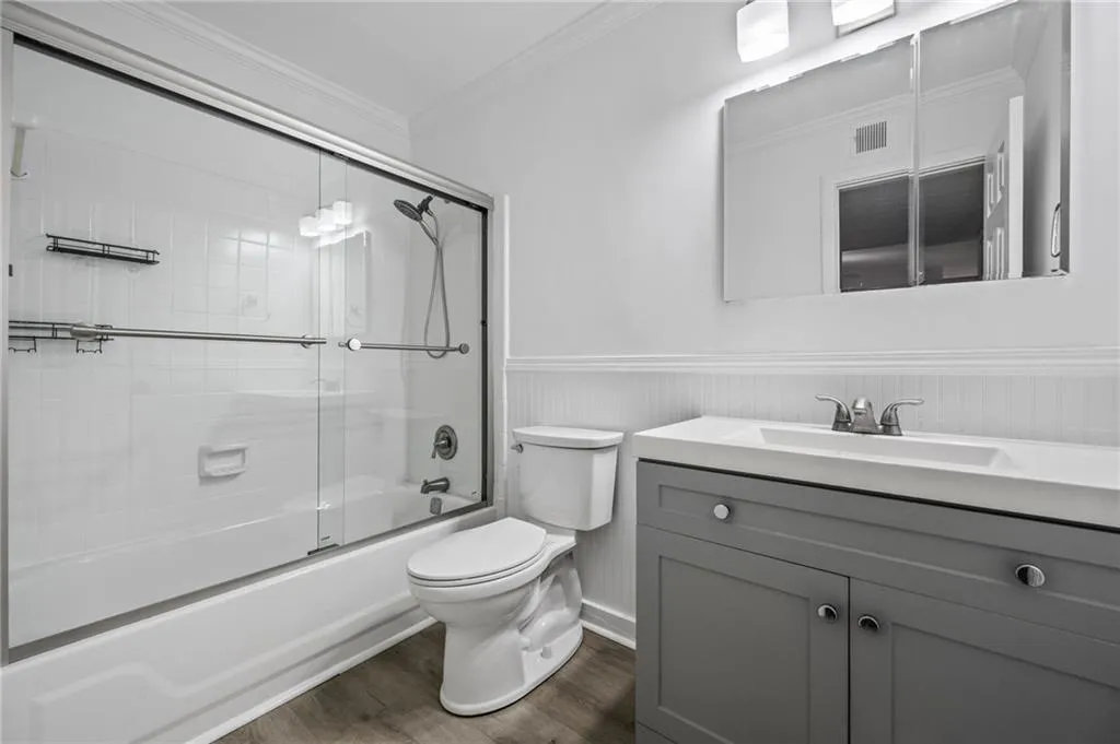 102 River Run Drive, Atlanta, Georgia 30350, 1 Bedroom Bedrooms, ,1 BathroomBathrooms,Residential,For Sale,102 River Run Drive,7676224