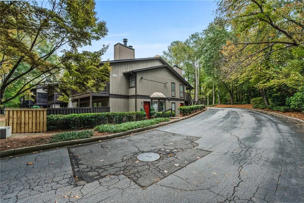 102 River Run Drive, Atlanta, Georgia 30350, 1 Bedroom Bedrooms, ,1 BathroomBathrooms,Residential,Sold,102 River Run Drive,7676224