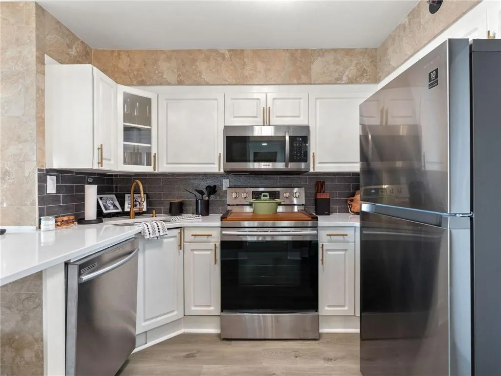 2870 Pharr Court South Nw Unit 2708, Atlanta, Georgia 30305, 1 Bedroom Bedrooms, 0 ,1 BathroomBathrooms,Residential,For Sale,2870 Pharr Court South Nw Unit 2708,7800314
