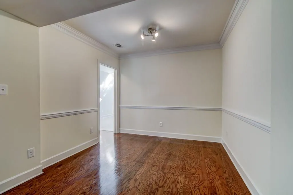7500 Roswell Road Unit 72, Sandy Springs, Georgia 30350, 2 Bedrooms Bedrooms, ,2 BathroomsBathrooms,Residential,Sold,7500 Roswell Road Unit 72,6031030