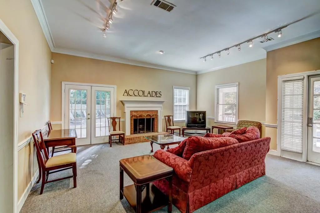 7500 Roswell Road Unit 72, Sandy Springs, Georgia 30350, 2 Bedrooms Bedrooms, ,2 BathroomsBathrooms,Residential,Sold,7500 Roswell Road Unit 72,6031030