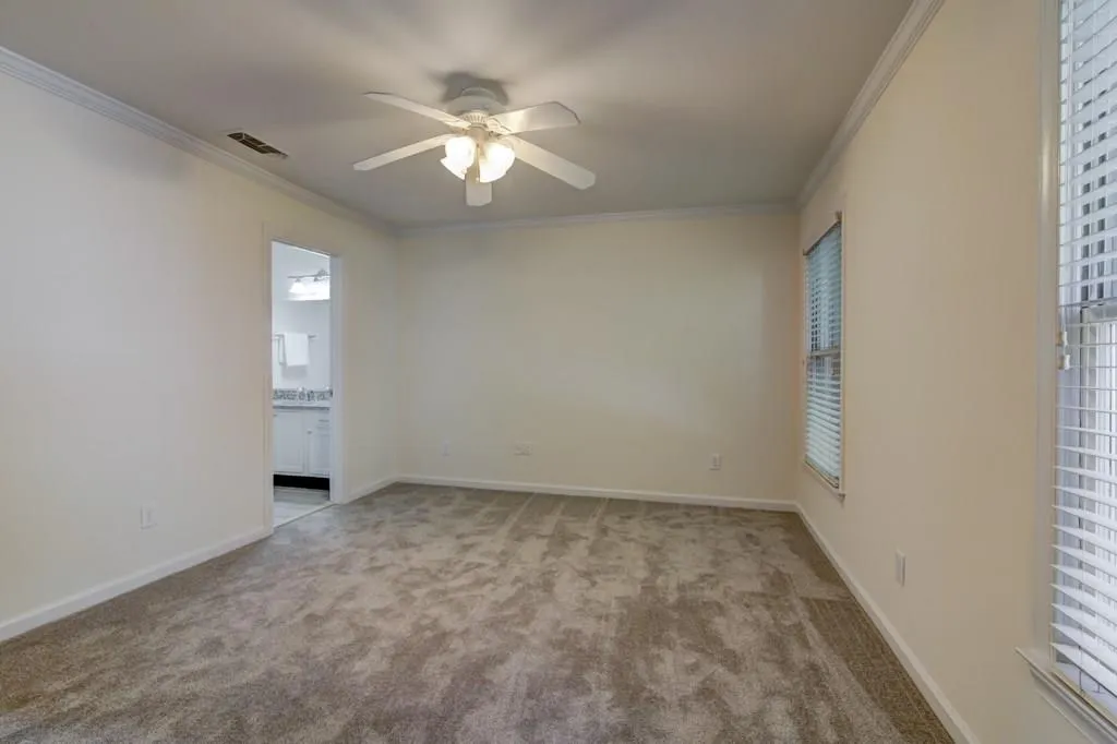 7500 Roswell Road Unit 72, Sandy Springs, Georgia 30350, 2 Bedrooms Bedrooms, ,2 BathroomsBathrooms,Residential,Sold,7500 Roswell Road Unit 72,6031030
