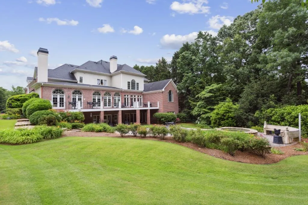 5920 Long Island Drive, Sandy Springs, Georgia 30328, 6 Bedrooms Bedrooms, ,6 BathroomsBathrooms,Residential,Sold,5920 Long Island Drive,7053939