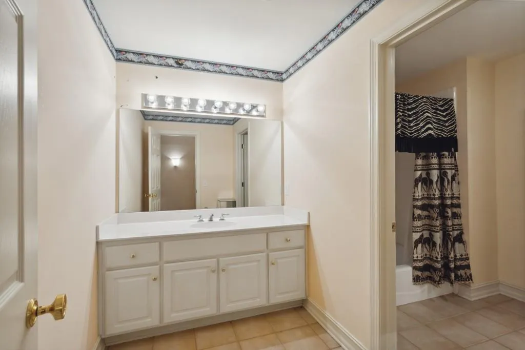 5920 Long Island Drive, Sandy Springs, Georgia 30328, 6 Bedrooms Bedrooms, ,6 BathroomsBathrooms,Residential,Sold,5920 Long Island Drive,7053939