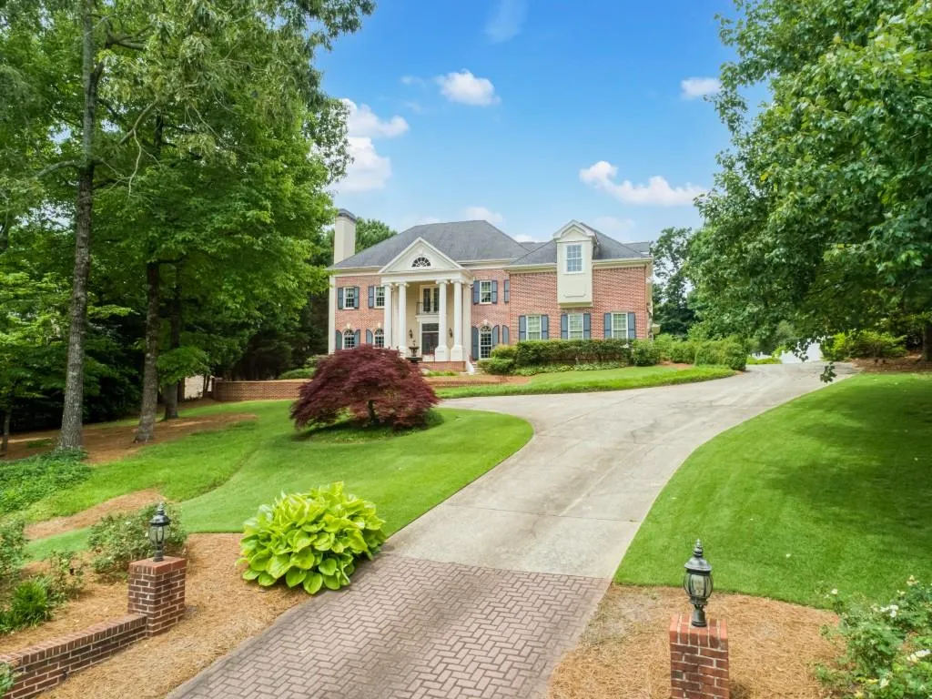 5920 Long Island Drive, Sandy Springs, Georgia 30328, 6 Bedrooms Bedrooms, ,6 BathroomsBathrooms,Residential,Sold,5920 Long Island Drive,7053939
