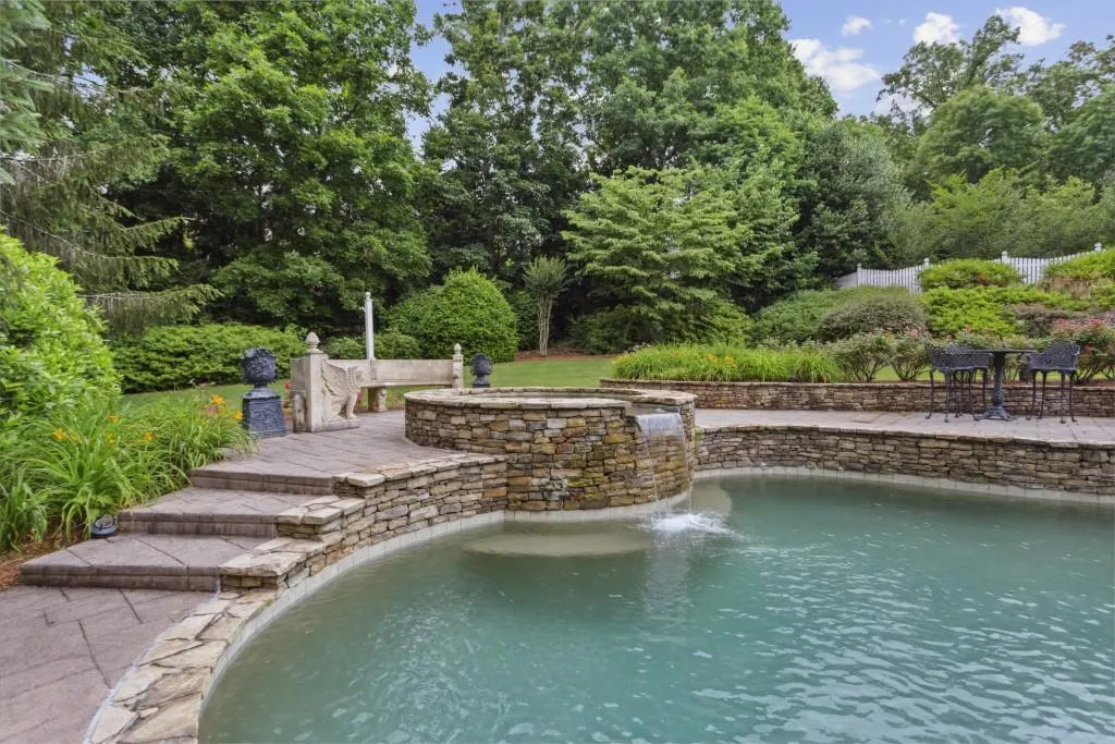 5920 Long Island Drive, Sandy Springs, Georgia 30328, 6 Bedrooms Bedrooms, ,6 BathroomsBathrooms,Residential,Sold,5920 Long Island Drive,7053939