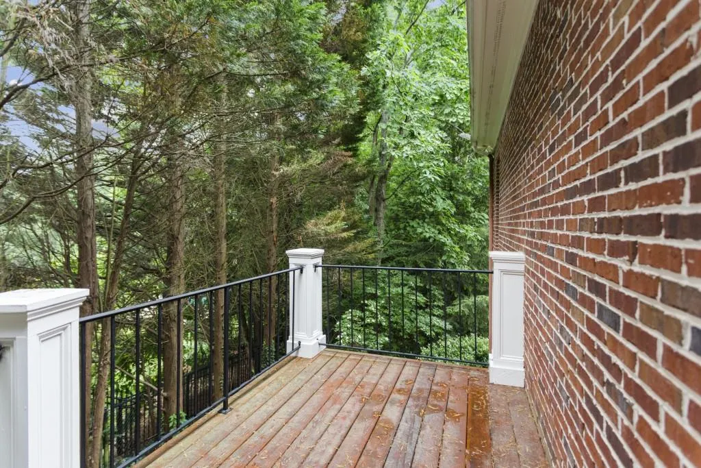 5920 Long Island Drive, Sandy Springs, Georgia 30328, 6 Bedrooms Bedrooms, ,6 BathroomsBathrooms,Residential,Sold,5920 Long Island Drive,7053939