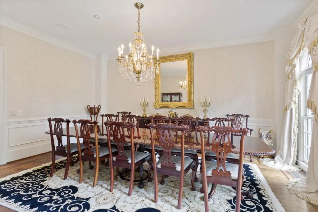 5920 Long Island Drive, Sandy Springs, Georgia 30328, 6 Bedrooms Bedrooms, ,6 BathroomsBathrooms,Residential,Sold,5920 Long Island Drive,7053939