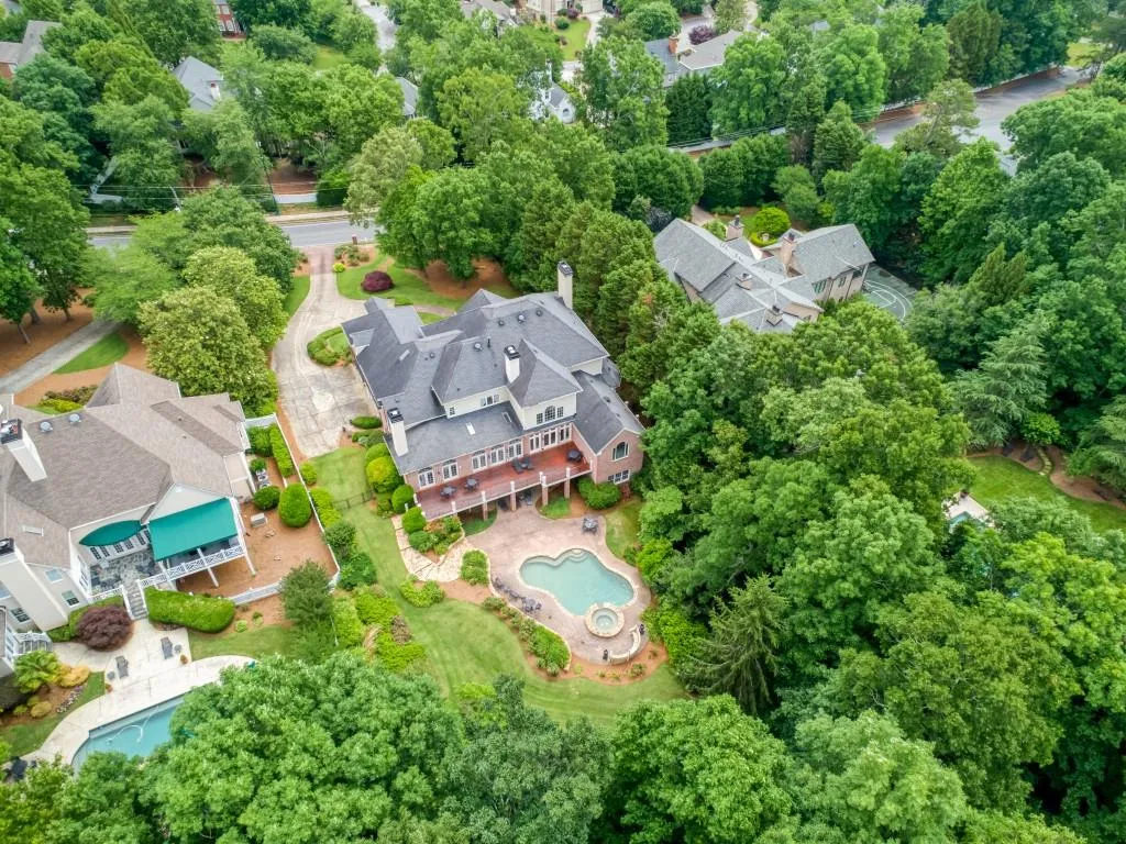 5920 Long Island Drive, Sandy Springs, Georgia 30328, 6 Bedrooms Bedrooms, ,6 BathroomsBathrooms,Residential,Sold,5920 Long Island Drive,7053939