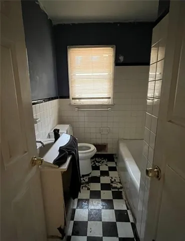1170