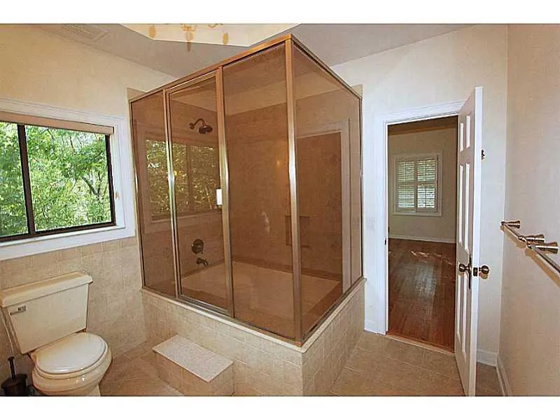 105 5th Green Court, Sandy Springs, Georgia 30350, 5 Bedrooms Bedrooms, ,5 BathroomsBathrooms,Residential,Sold,105 5th Green Court,5381677