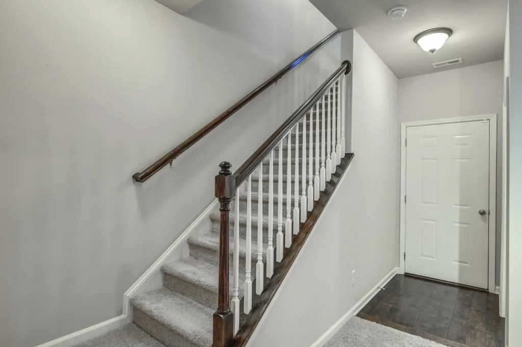 7620 Stoneridge Drive, Sandy Springs, Georgia 30328, 3 Bedrooms Bedrooms, ,3 BathroomsBathrooms,Residential,Sold,7620 Stoneridge Drive,5955645