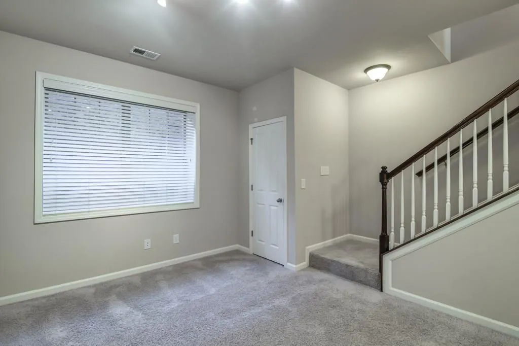 7620 Stoneridge Drive, Sandy Springs, Georgia 30328, 3 Bedrooms Bedrooms, ,3 BathroomsBathrooms,Residential,Sold,7620 Stoneridge Drive,5955645