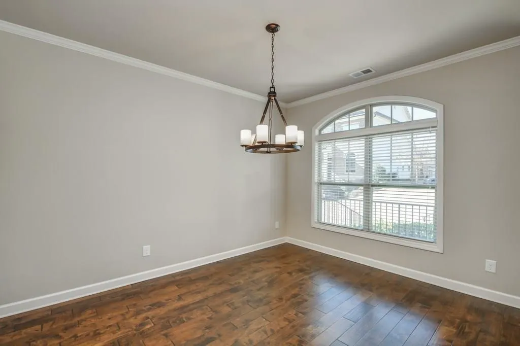 7620 Stoneridge Drive, Sandy Springs, Georgia 30328, 3 Bedrooms Bedrooms, ,3 BathroomsBathrooms,Residential,Sold,7620 Stoneridge Drive,5955645