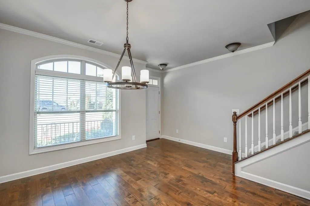 7620 Stoneridge Drive, Sandy Springs, Georgia 30328, 3 Bedrooms Bedrooms, ,3 BathroomsBathrooms,Residential,Sold,7620 Stoneridge Drive,5955645