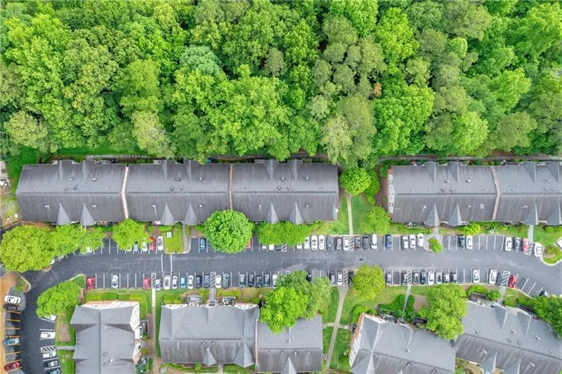 View of drone / aerial view of building 