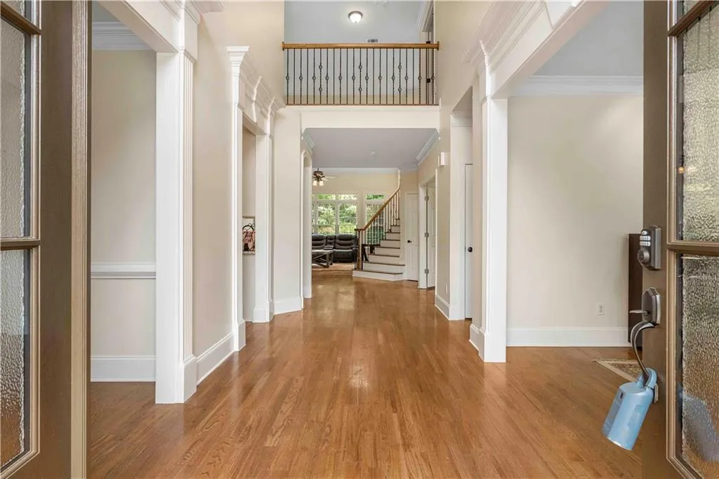 720 Spalding Heights Drive, Sandy Springs, Georgia 30350, 5 Bedrooms Bedrooms, ,4 BathroomsBathrooms,Residential,Sold,720 Spalding Heights Drive,6889300