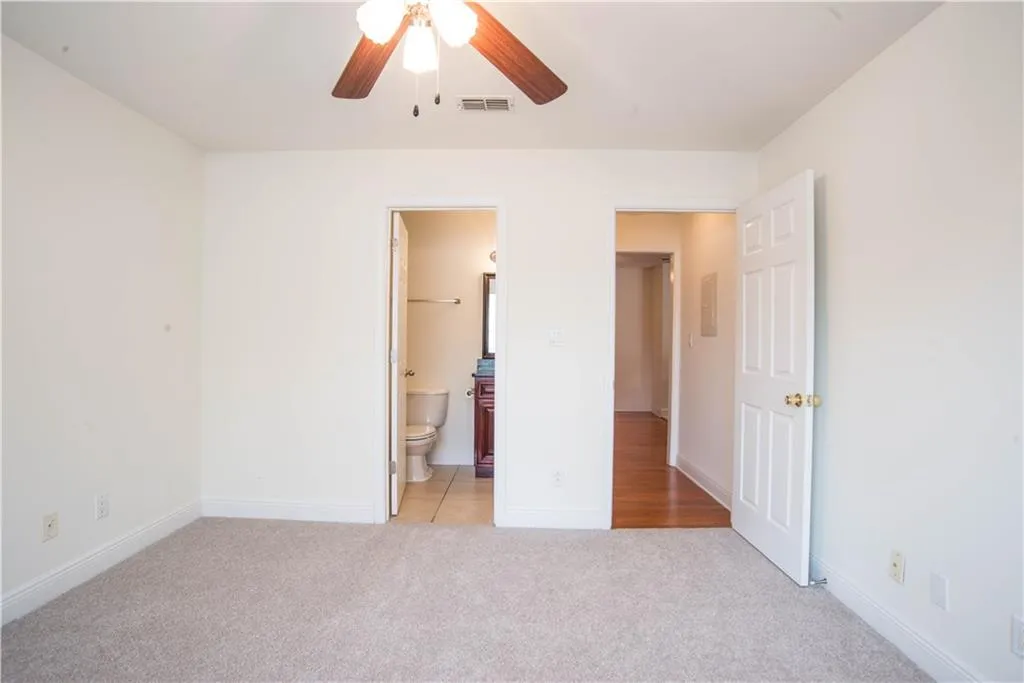 5203 Santa Fe Parkway, Sandy Springs, Georgia 30350, 2 Bedrooms Bedrooms, ,2 BathroomsBathrooms,Residential,Sold,5203 Santa Fe Parkway,6115291