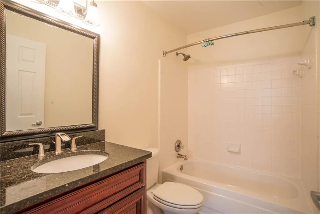 5203 Santa Fe Parkway, Sandy Springs, Georgia 30350, 2 Bedrooms Bedrooms, ,2 BathroomsBathrooms,Residential,Sold,5203 Santa Fe Parkway,6115291