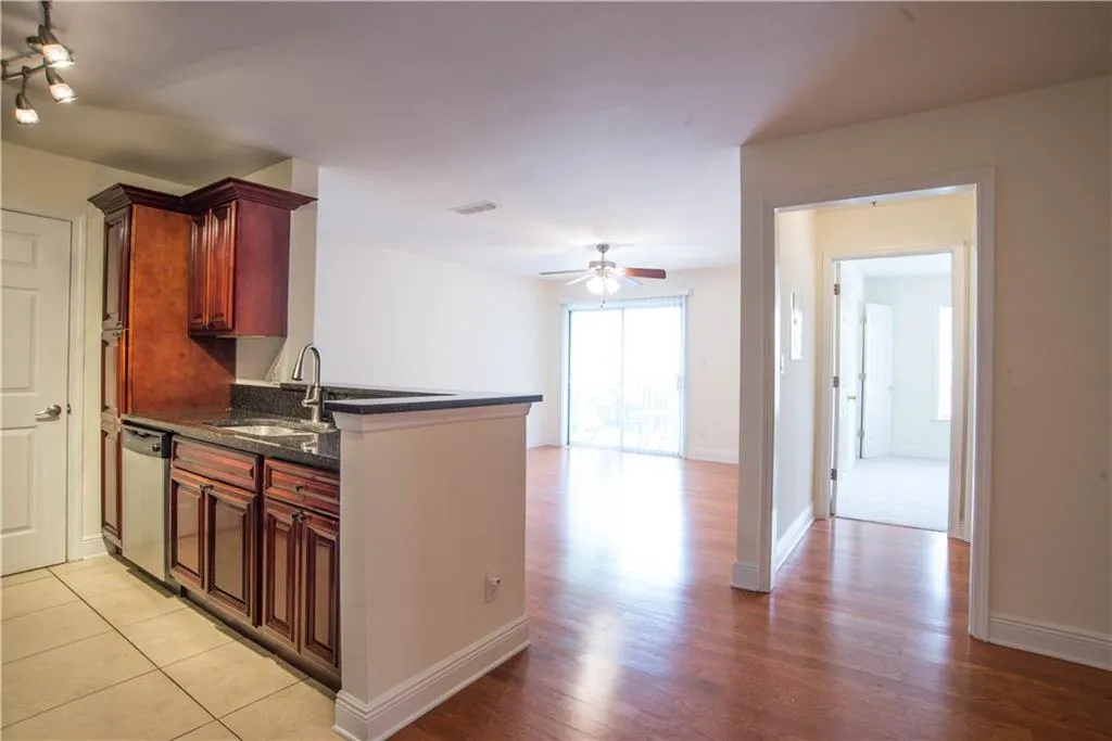 5203 Santa Fe Parkway, Sandy Springs, Georgia 30350, 2 Bedrooms Bedrooms, ,2 BathroomsBathrooms,Residential,Sold,5203 Santa Fe Parkway,6115291